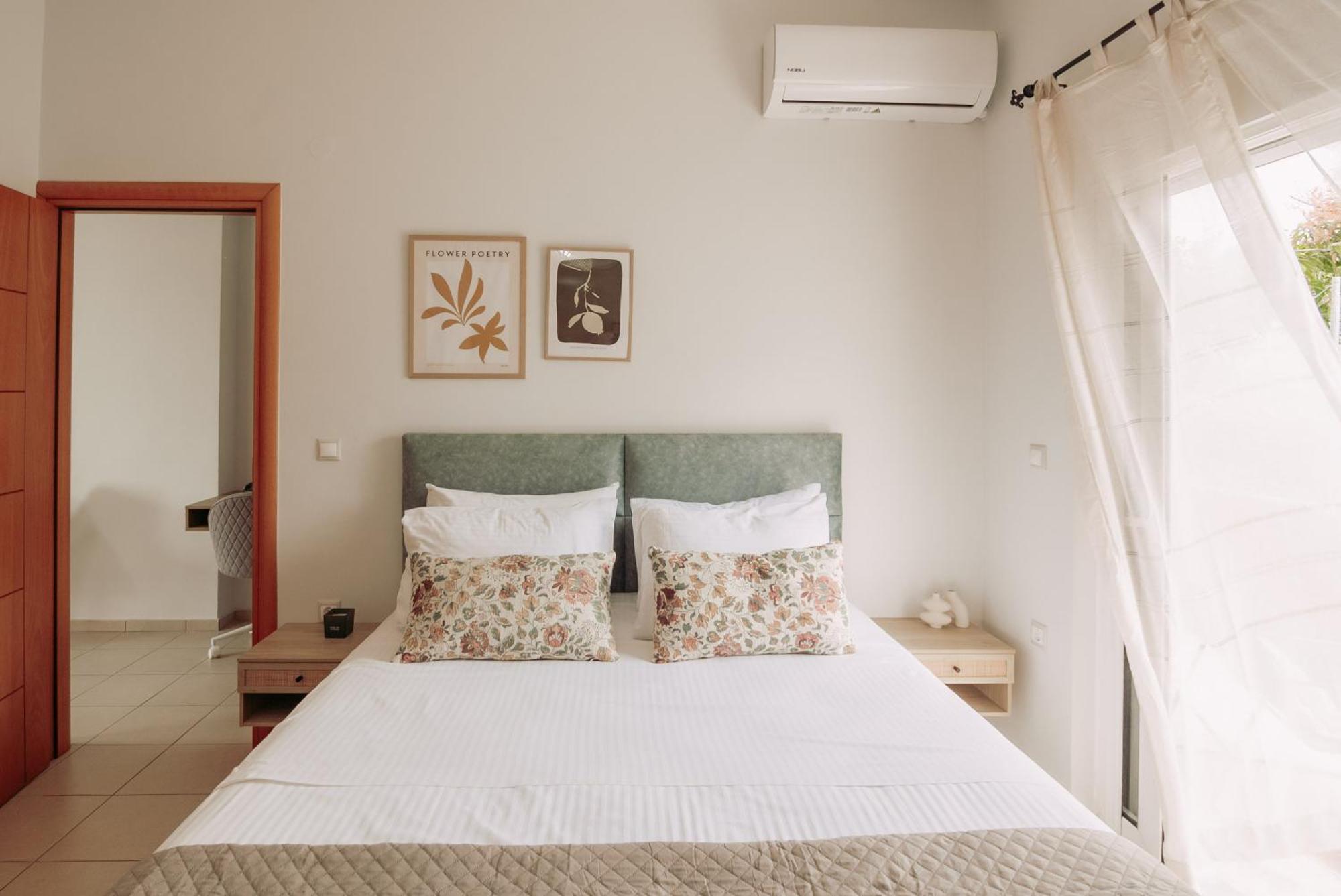 Summer Blue Apartments Chania Ханья Экстерьер фото